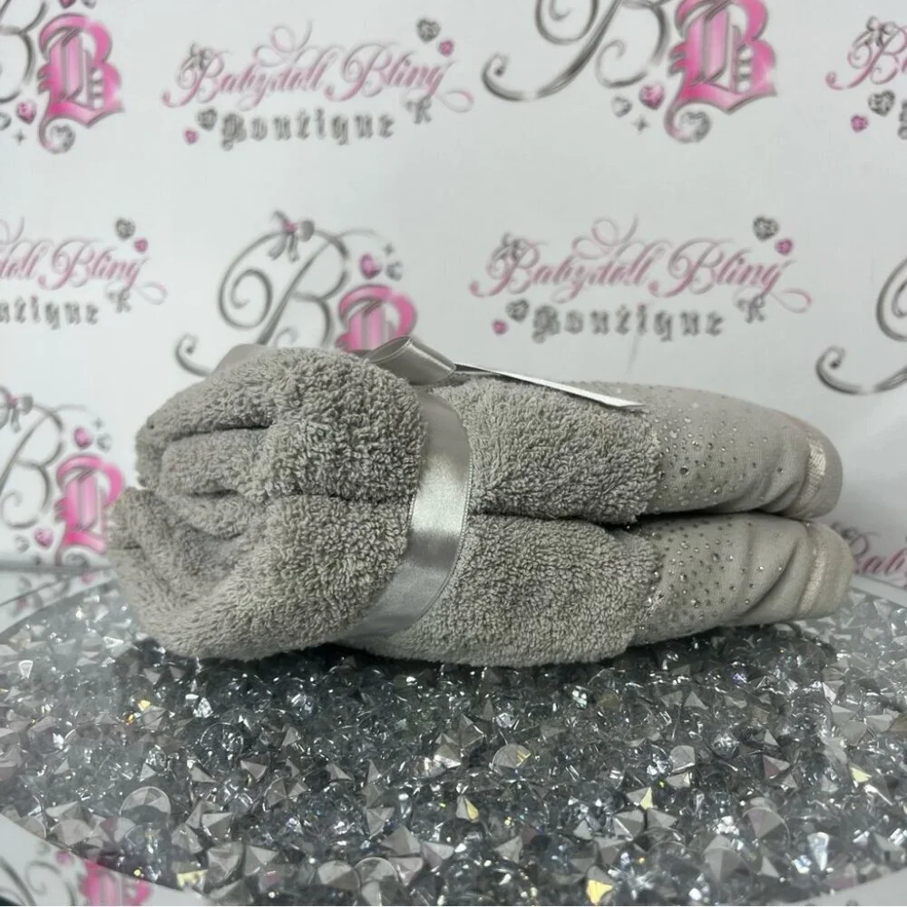 2 set hand towels bling rhinestone silver grey Towel Set with Silver Ribbon